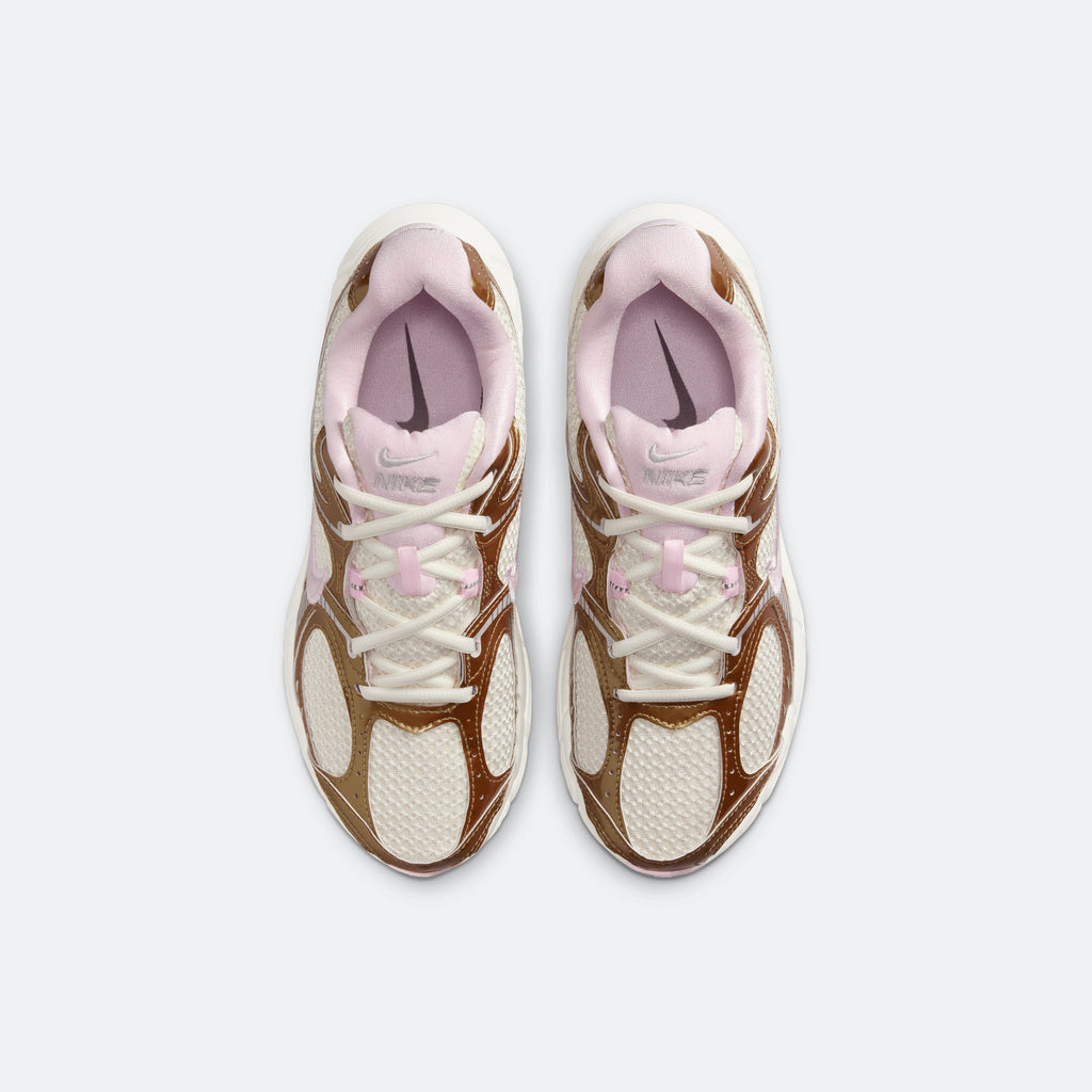 W Nike V5 RNR "Filbert/Lt Thistle"